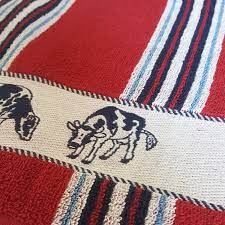 DDDD KD FRIESAN RED 50X55CM ()